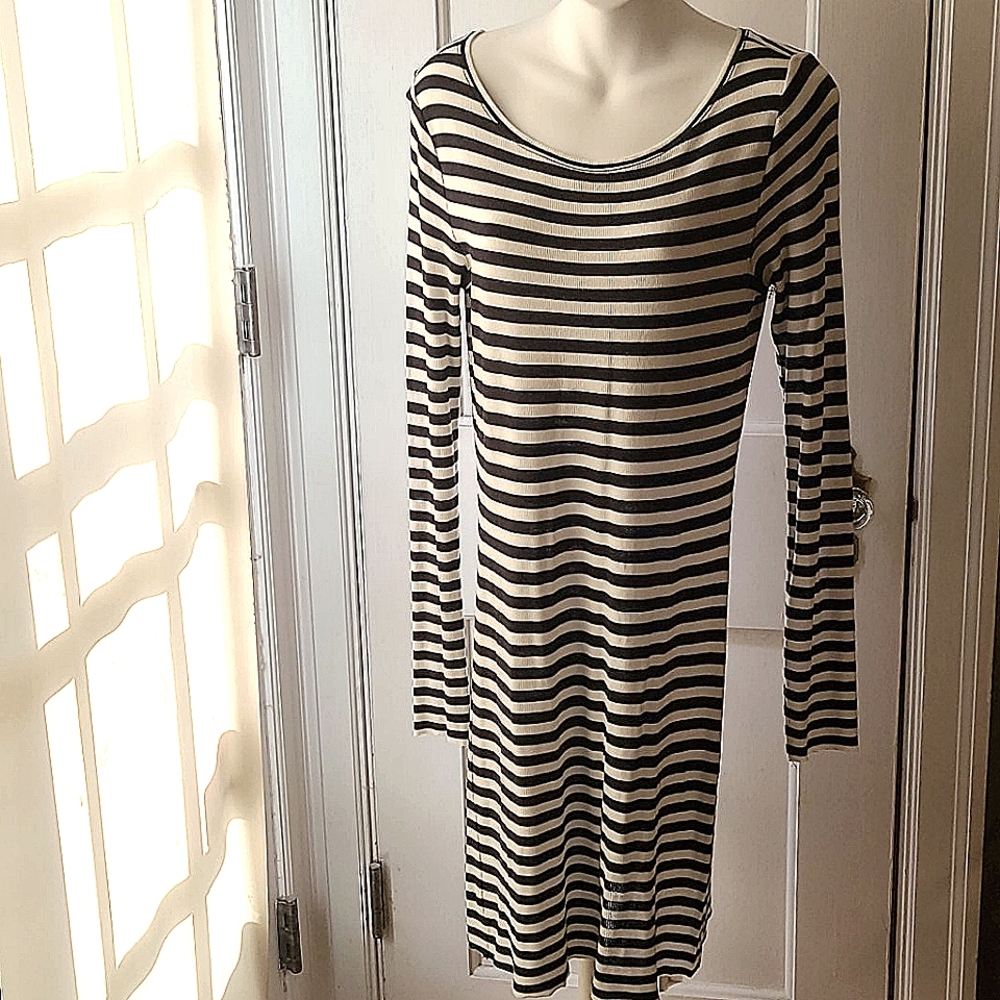 BCBG, Size L, Black & White Dress